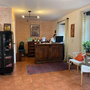 2* Hotel La Galeria